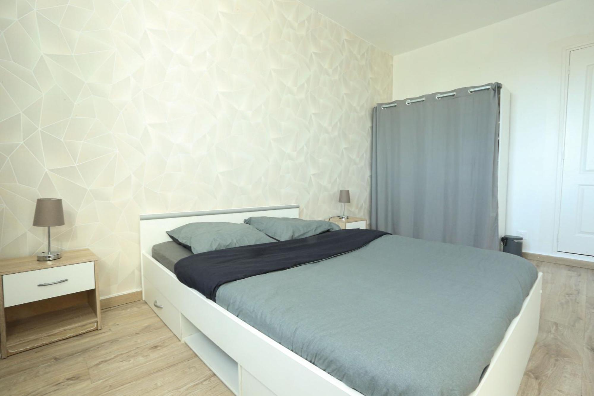 Elegant Appartement Bord De Seine Montereau-faut-Yonne Exterior foto