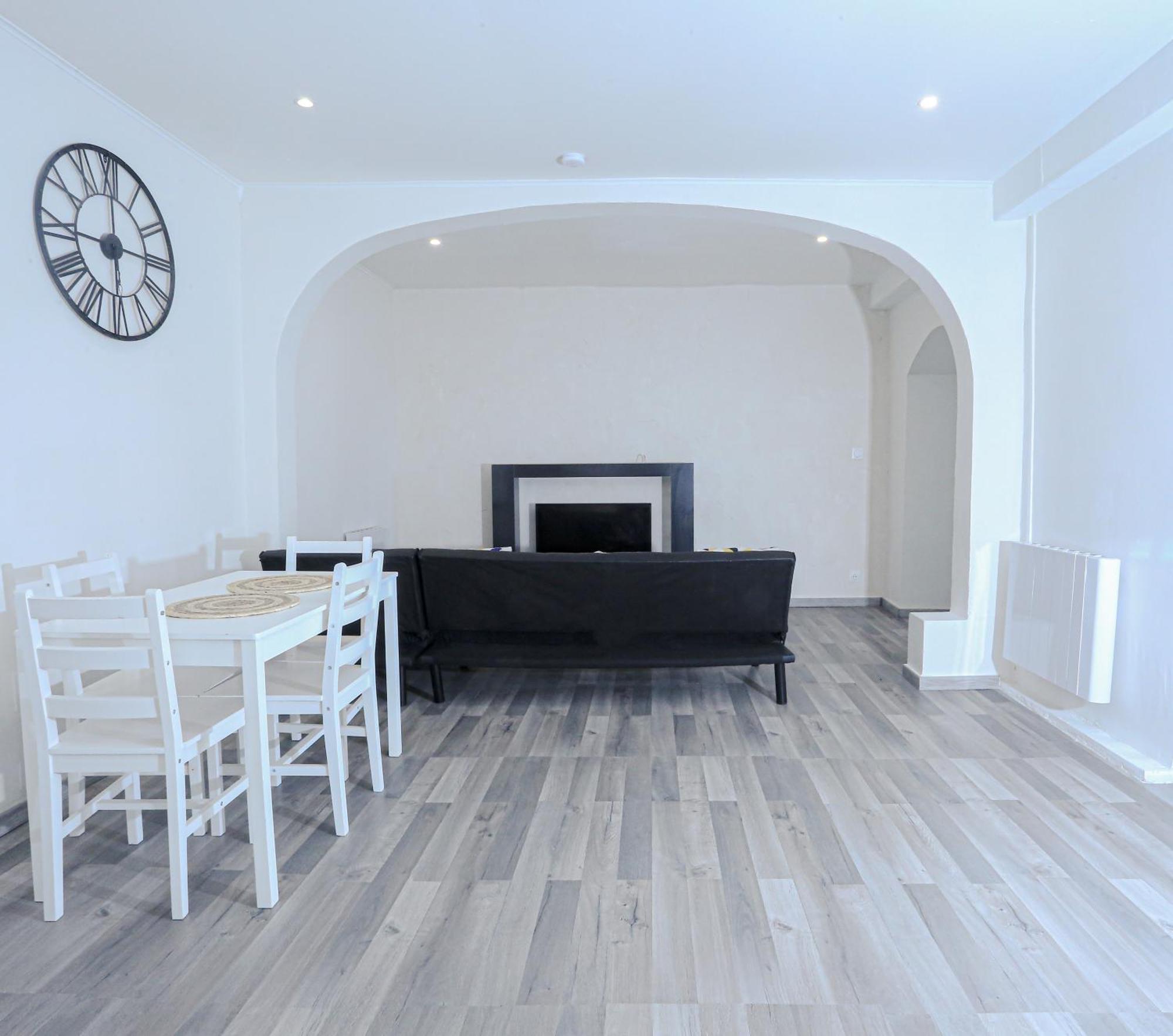Elegant Appartement Bord De Seine Montereau-faut-Yonne Exterior foto